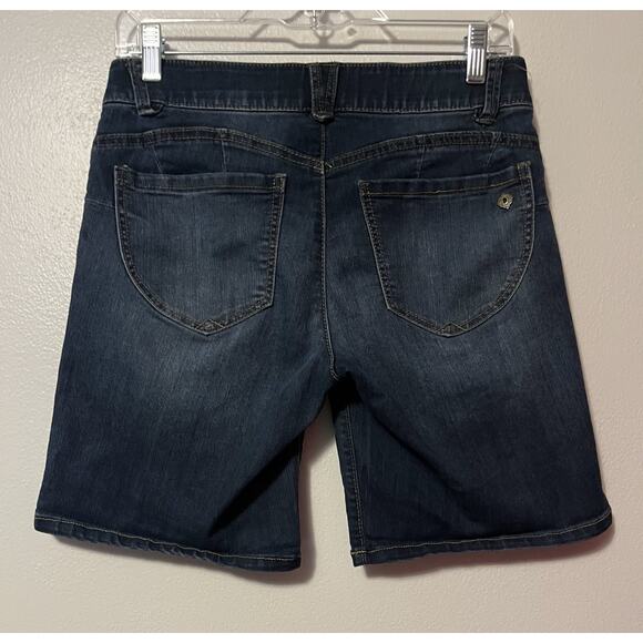 Democracy “Ab” Solution Denim Jean Shorts Stretch Women’s Size 4 Distressed - Picture 3 of 9